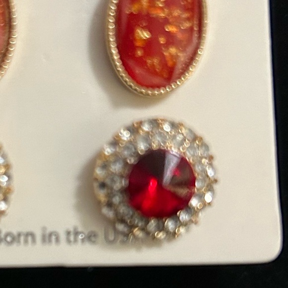 NWT Mai Collection 3 pairs studded earrings - Picture 2 of 6